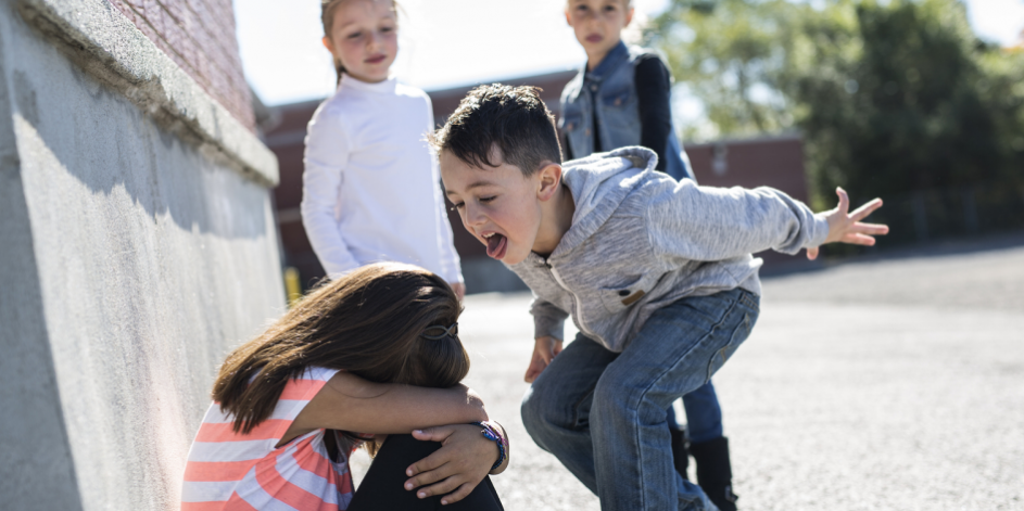 bigstock-202408933-1000×472